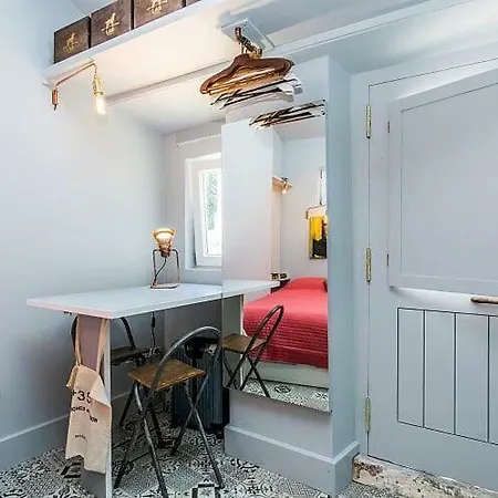 Unique House | Centre